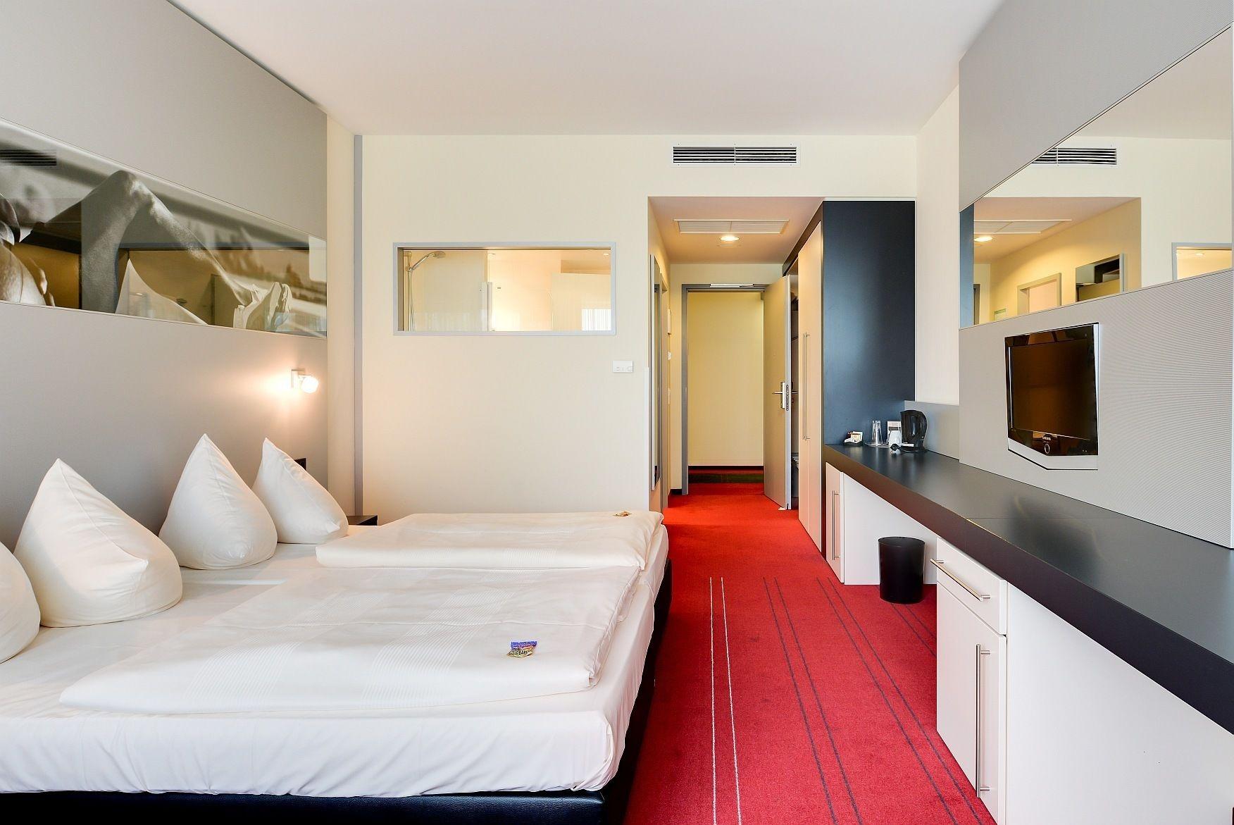 Hotel Novina Herzo-base