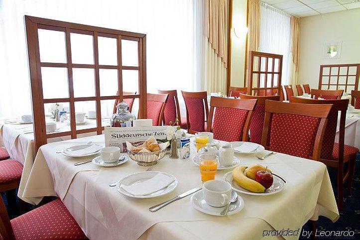 Novina Herzo-base Hotel 4*